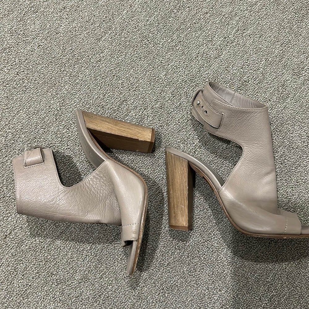Vince leather ankle strap open toe heels